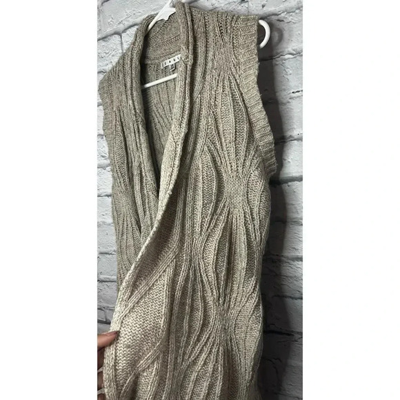 Cabi Womens Vest Long Cable Knit Beige Cotton Wool Yak Blend XS. - Picture 5 of 8